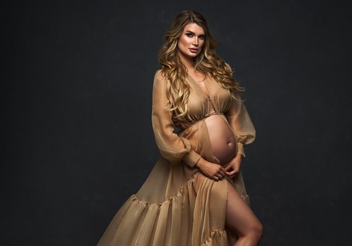 The Essential Guide to Maternity Portrait Photography
